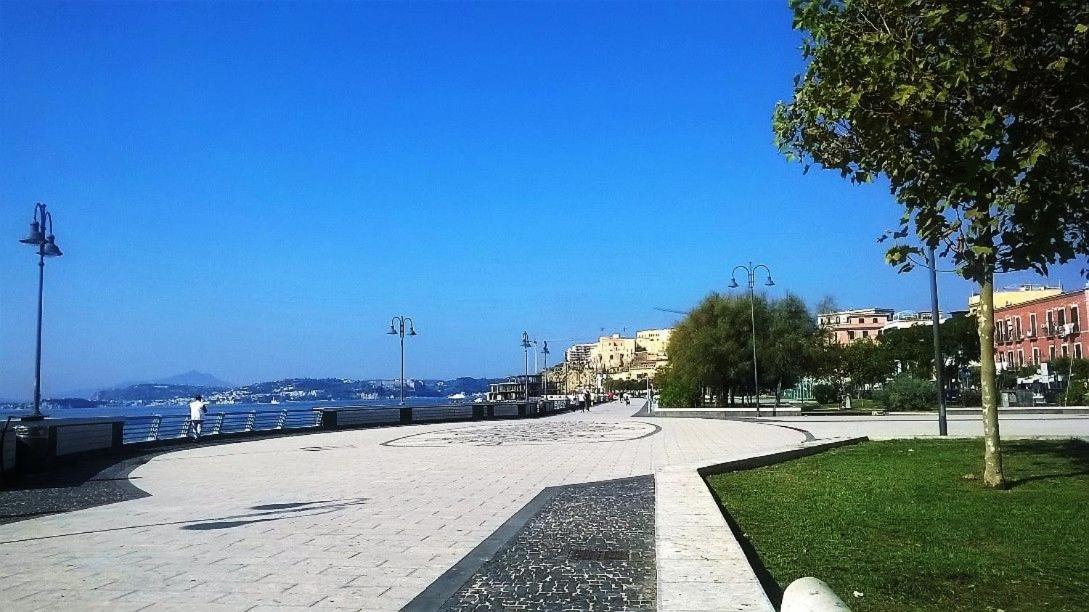 Sea House Pozzuoli Villa Buitenkant foto
